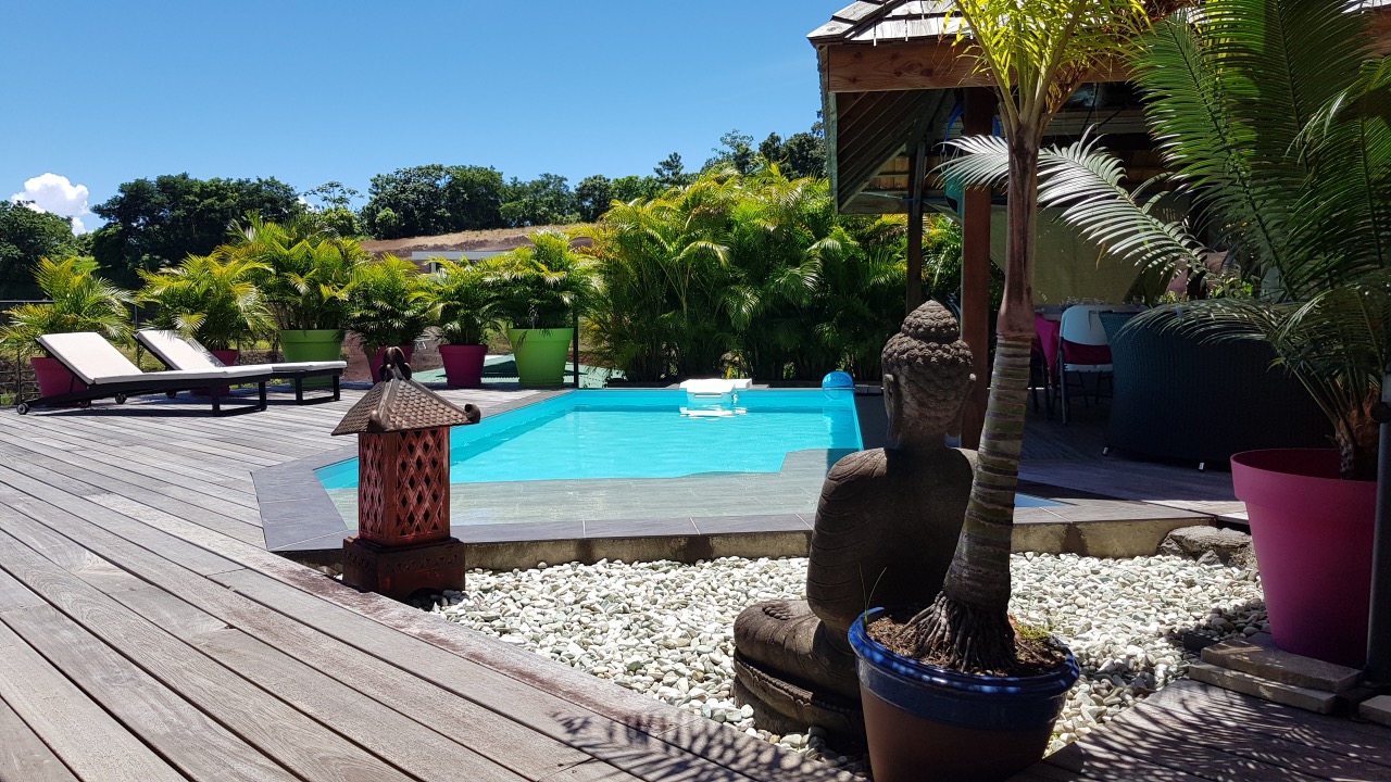 Magnifique Propriété sur Arue / Tahiti / Polynésie Française Levy